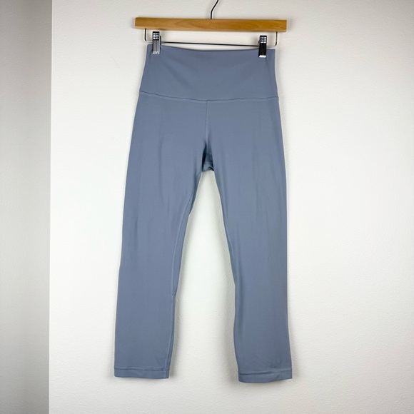 Lululemon Align Crop 21" Light Blue Chambray - Picture 5 of 11